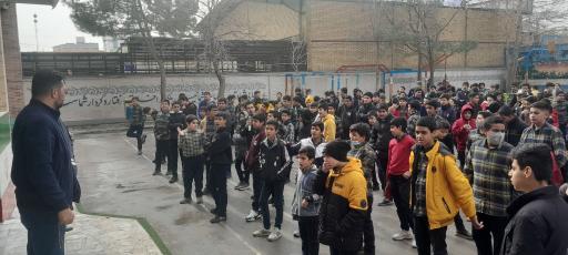 عکس دبیرستان دولتی پسرانه دوره اول عبدالحسین قفلی