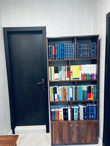 عکس دفتر وکالت دکتر سید علی اکبر شریعت پناهی