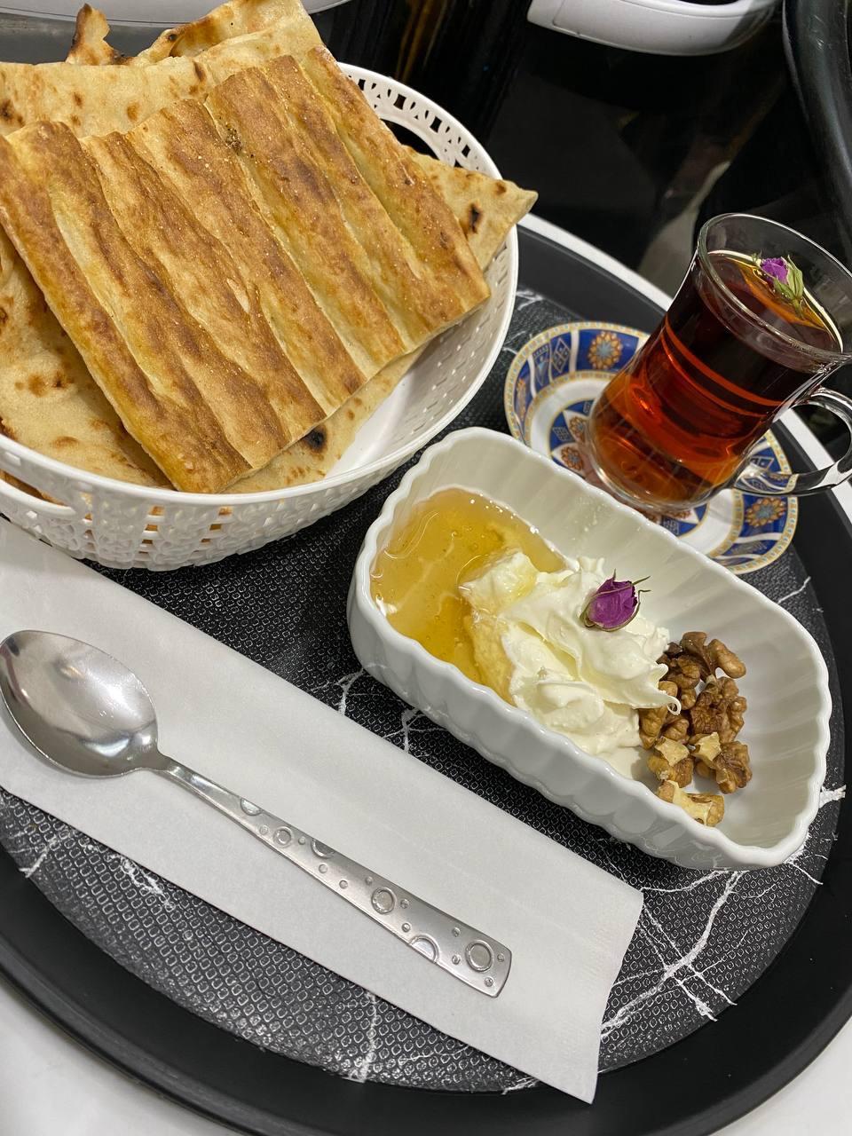 عکس صبحانه سرای خوبان