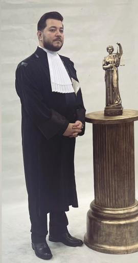 عکس دفتر وکالت دکتر سید علی اکبر شریعت پناهی