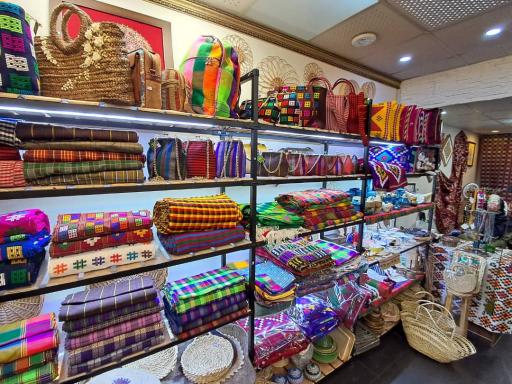 عکس فروشگاه صنایع دستی پاچال 