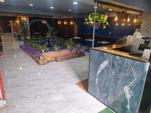 عکس کافه رمز و راز