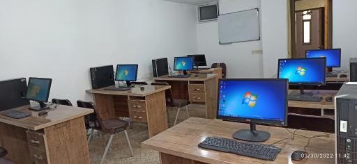 عکس آموزشگاه فنی و حرفه ای آزاد زاگرس