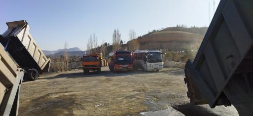 عکس کارواش و تعویض روغنی ماشین سنگین پاسداران