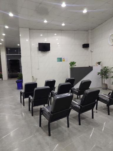 عکس مرکز درمانی دکتر کشن زارع 