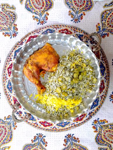 عکس تهیه غذای خانگی لُکما