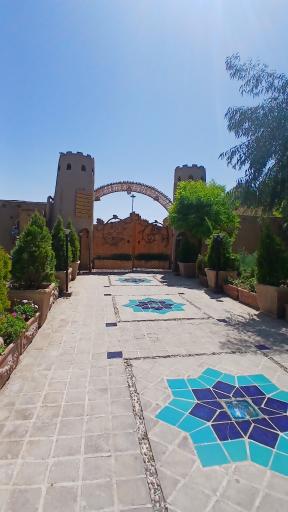عکس مجتمع گردشگری ارگ شمعدانی