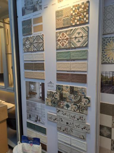 کلینیک ساختمانی پارسیان