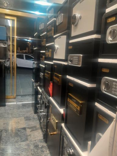 عکس گاو صندوق رضایی