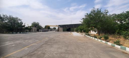 عکس انبار ۵۲ شرکت کادک کرمان خودرو