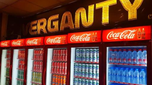 عکس رستوران و بیرون بر ورگانتی