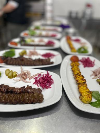 عکس عمارت فيروزه