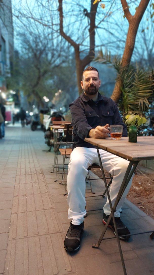 عکس کافه تیناتی