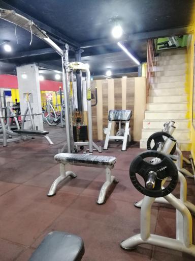 عکس باشگاه بدنسازی قویدلان