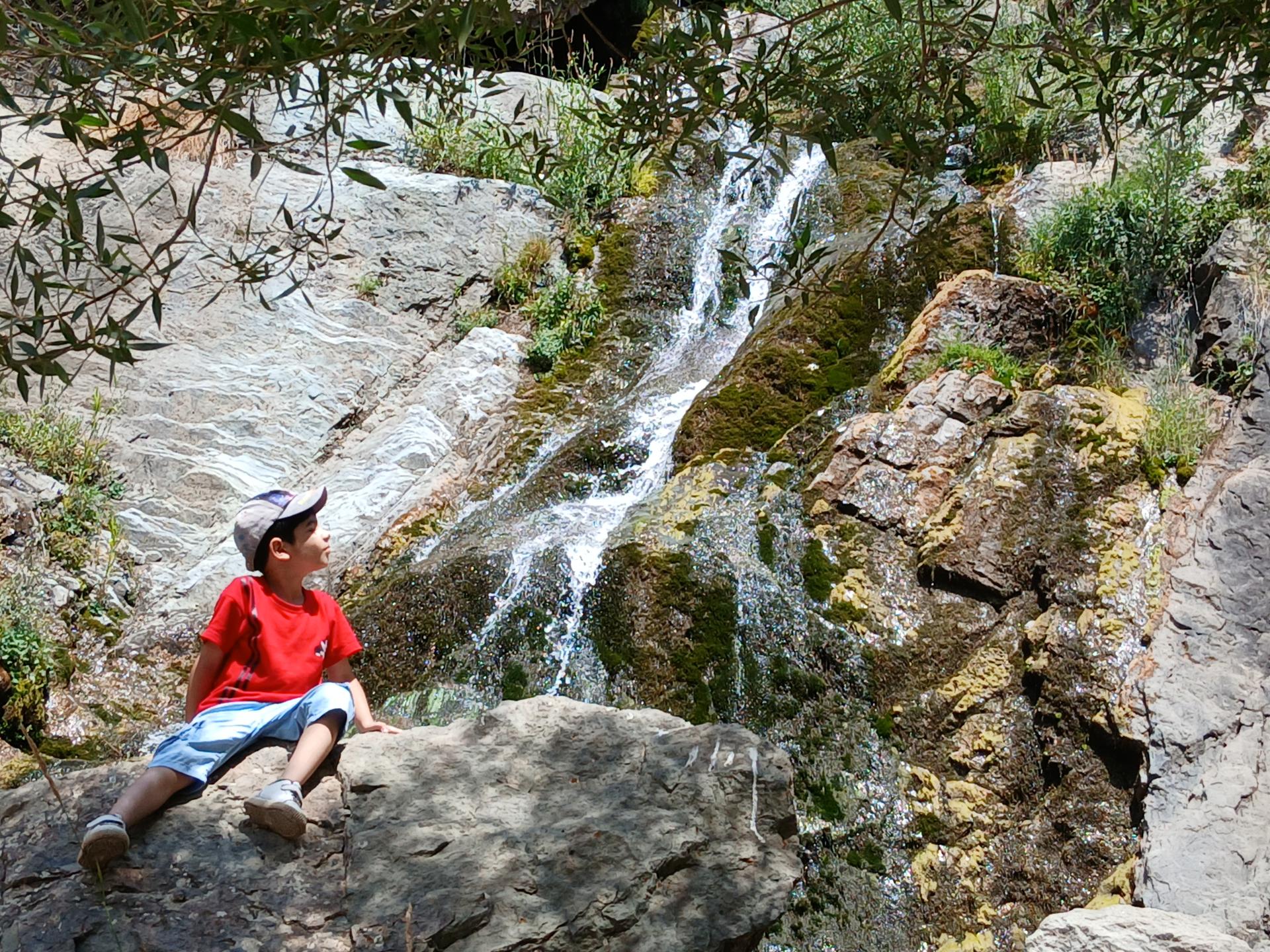 عکس آبشار تالون