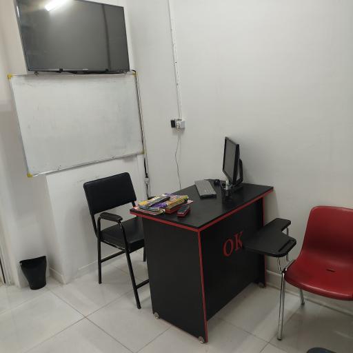 عکس آموزشگاه زبان اوکی 