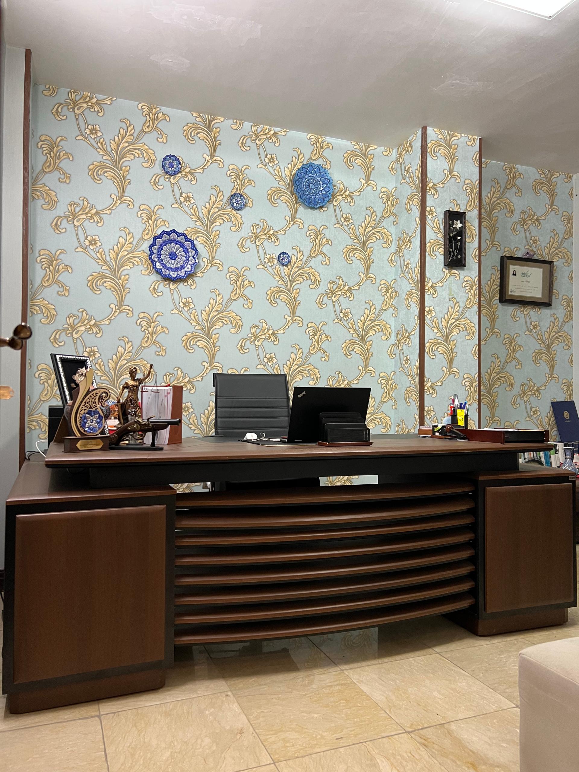 عکس دفتر وکالت لیلا آقایی