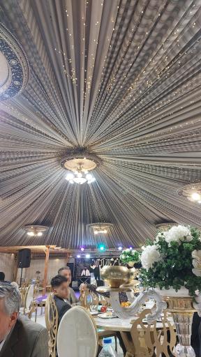 عکس باغ تالار اکباتان