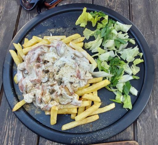 عکس کافه راشا