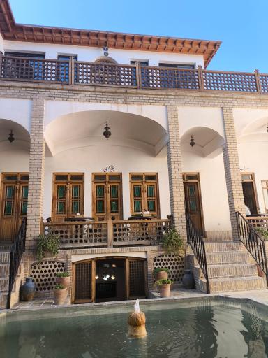 عکس رستوران مرشدی