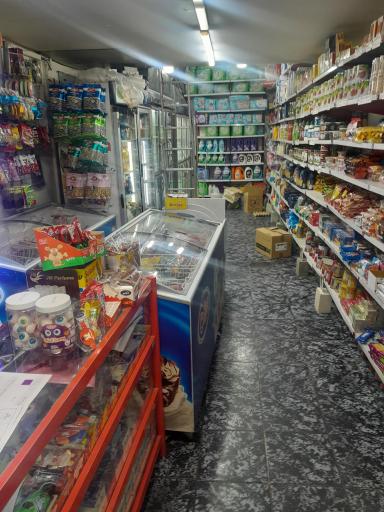 عکس فروشگاه مواد غذایی و بهداشتی گلدن مارکت