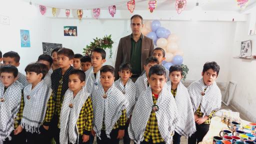 عکس دبستان پسرانه غیر دولتی فارابی