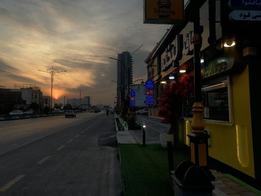 عکس کافه لبخند 