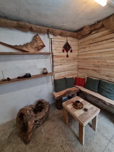 عکس کافه کارگاه ژینکوچو