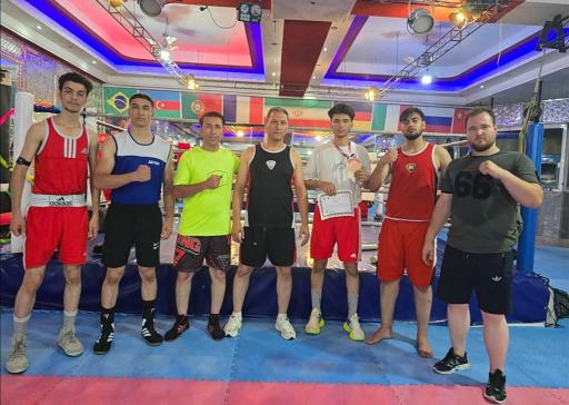 عکس باشگاه بوکس مفتح