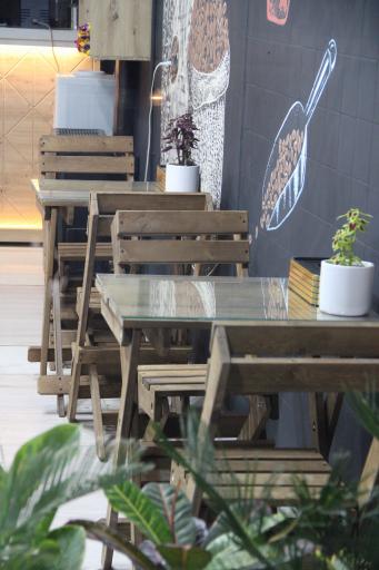 عکس کافه قهوه و تجهیزات انرژی