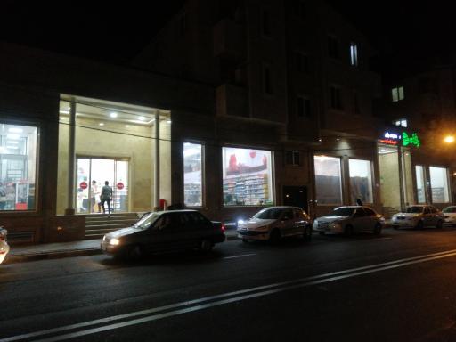 عکس فروشگاه رفاه(آزادشهر)