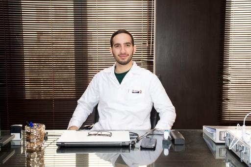 عکس کلینیک تغذیه و رژیم درمانی حسین فزونی