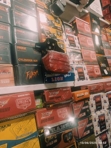 فروشگاه لوازم یدکی موتورسیکلت وفایی