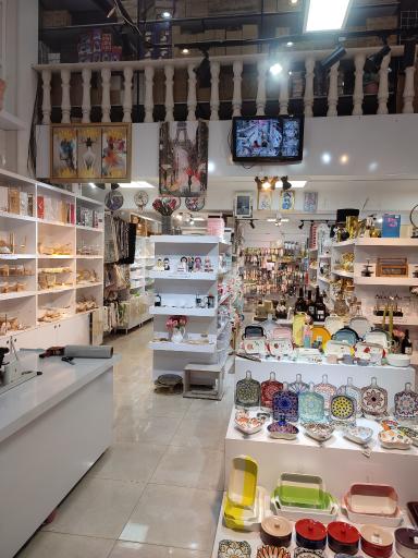 عکس گالری پینک لوکس