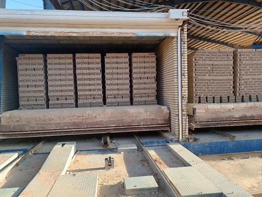 عکس کارخانه آجر دیرینه عرب