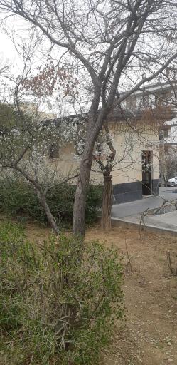 عکس سرویس بهداشتی بوستان شقایق(چهرزاد)