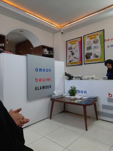 عکس تعمیرات تجهیزات پزشکی و فشار سنج زمرد ازما