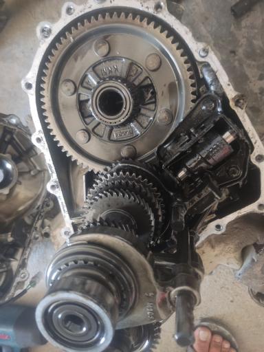 تعمیرگاه شبانه روزی اتومبیل پلاس