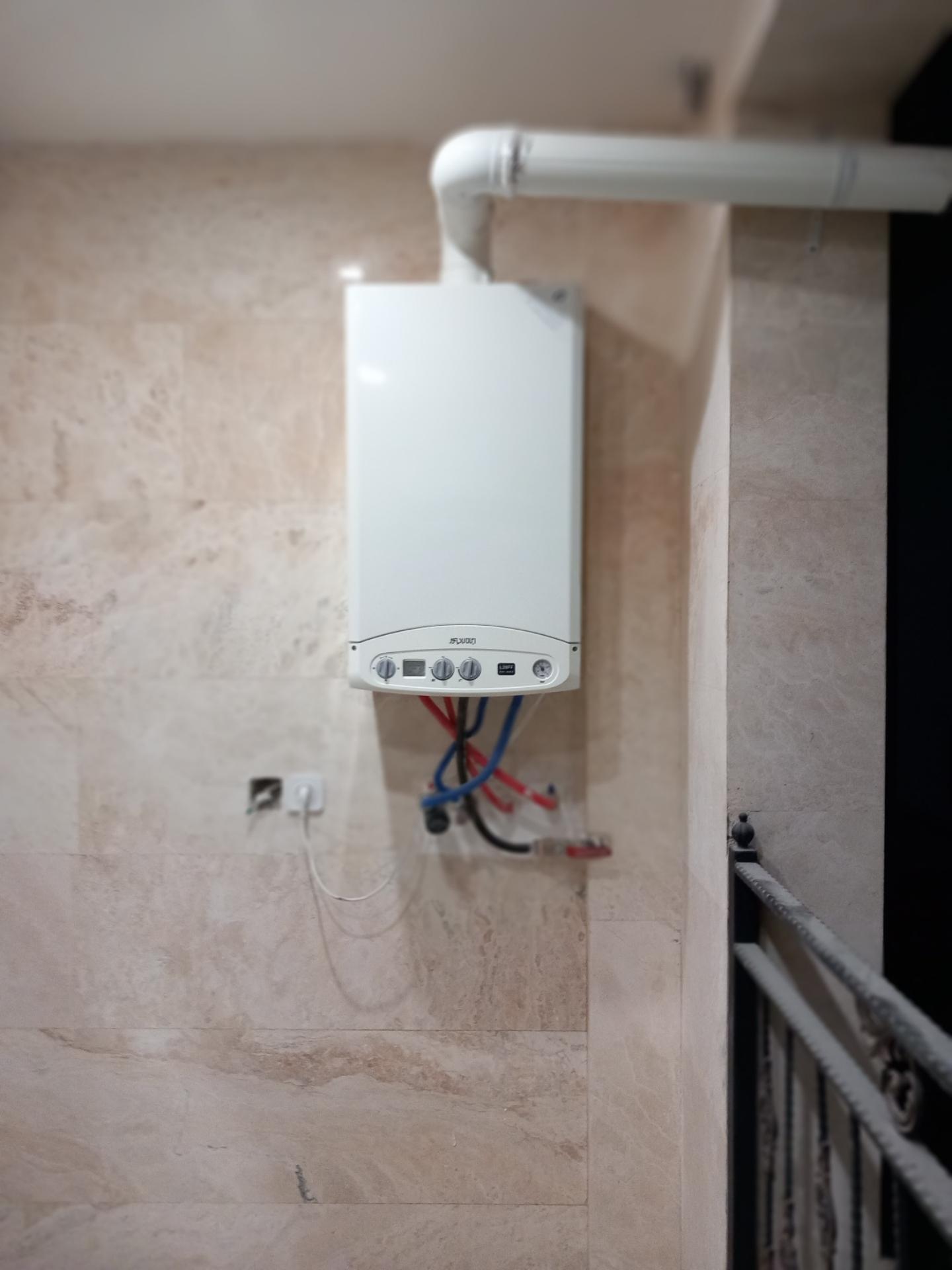 عکس خدمات فنی ماهان