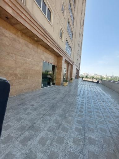 عکس برج آسمان ( تعاونی فنی و حرفه ای )