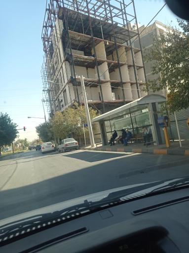 عکس  میدان دلاوران