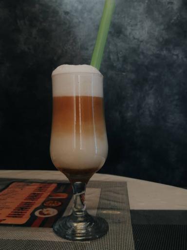 عکس کافه صبحانه و عصرانه وصال