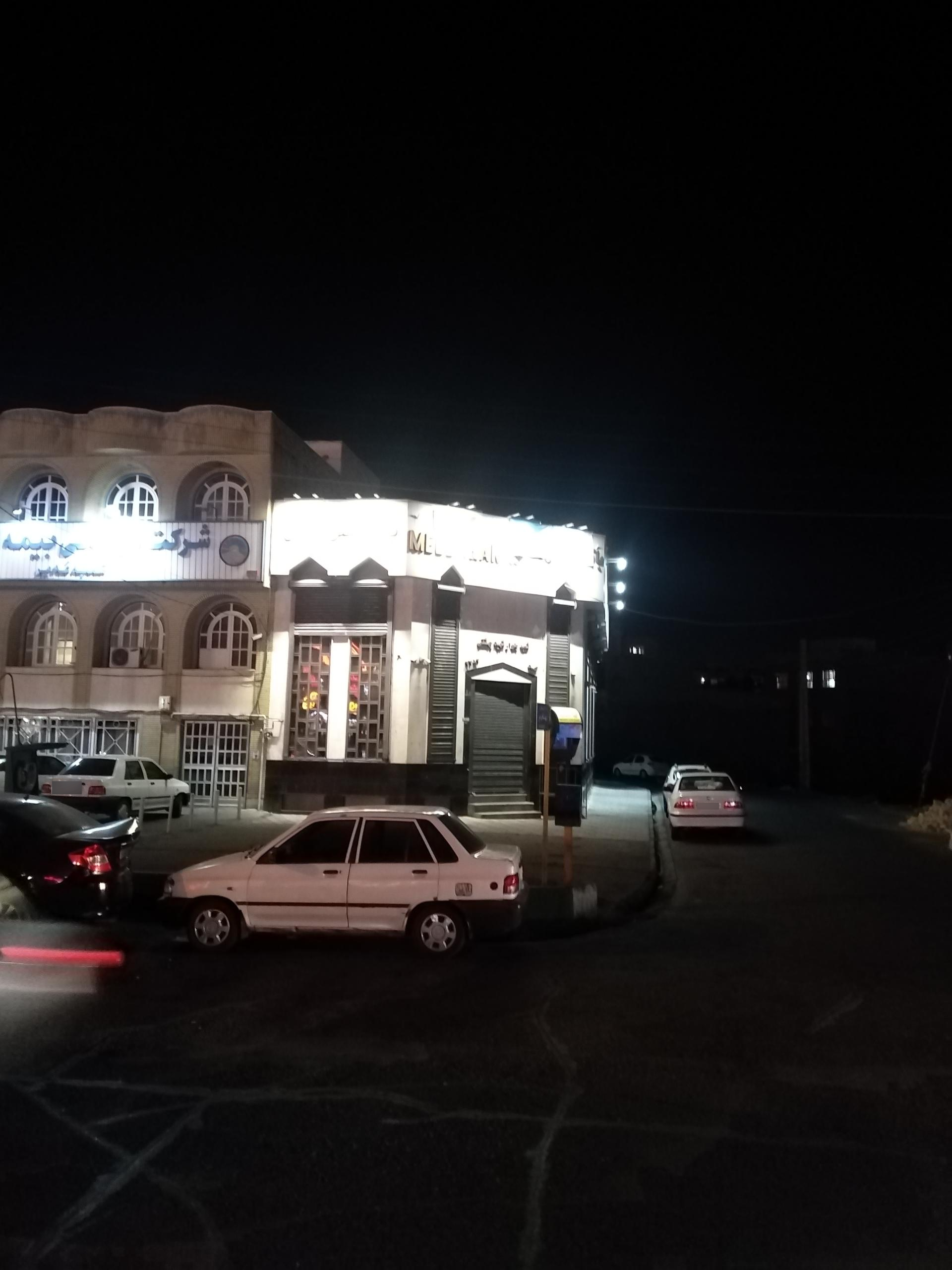 عکس بانک ملی شعبه طلاب غیر ایرانی