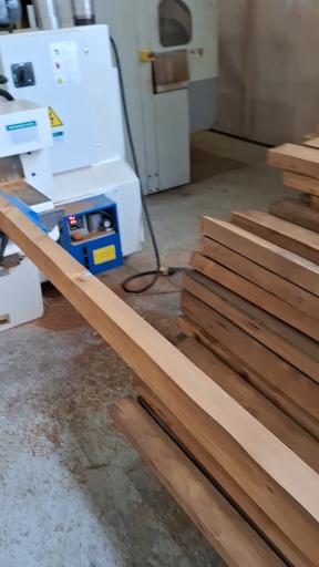 چوب فروشی علیزاده