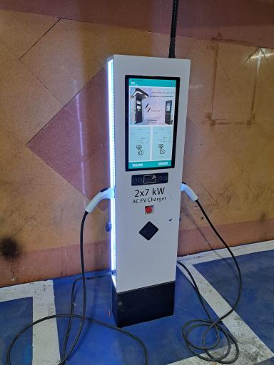 عکس پارکینگ جلفا