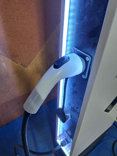 عکس پارکینگ جلفا