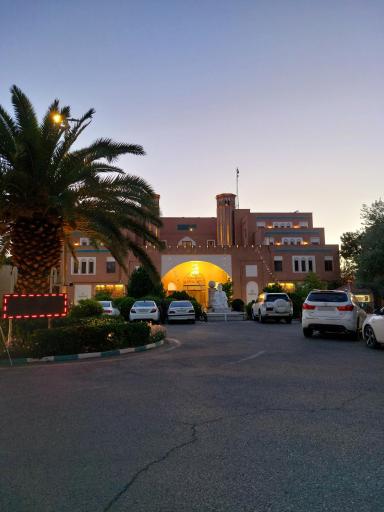 عکس هتل صفائیه یزد