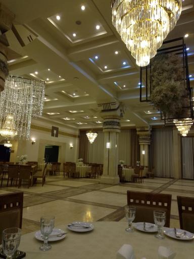 عکس تالار مجالس کوهسر