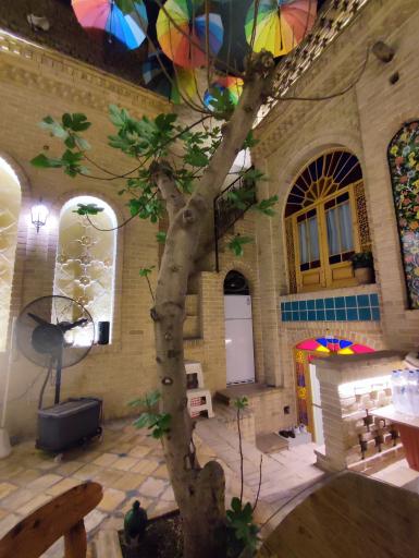 عکس هتل سنتی فرهنگ