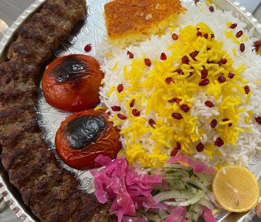 عکس کبابی دیزی سرای مهستان